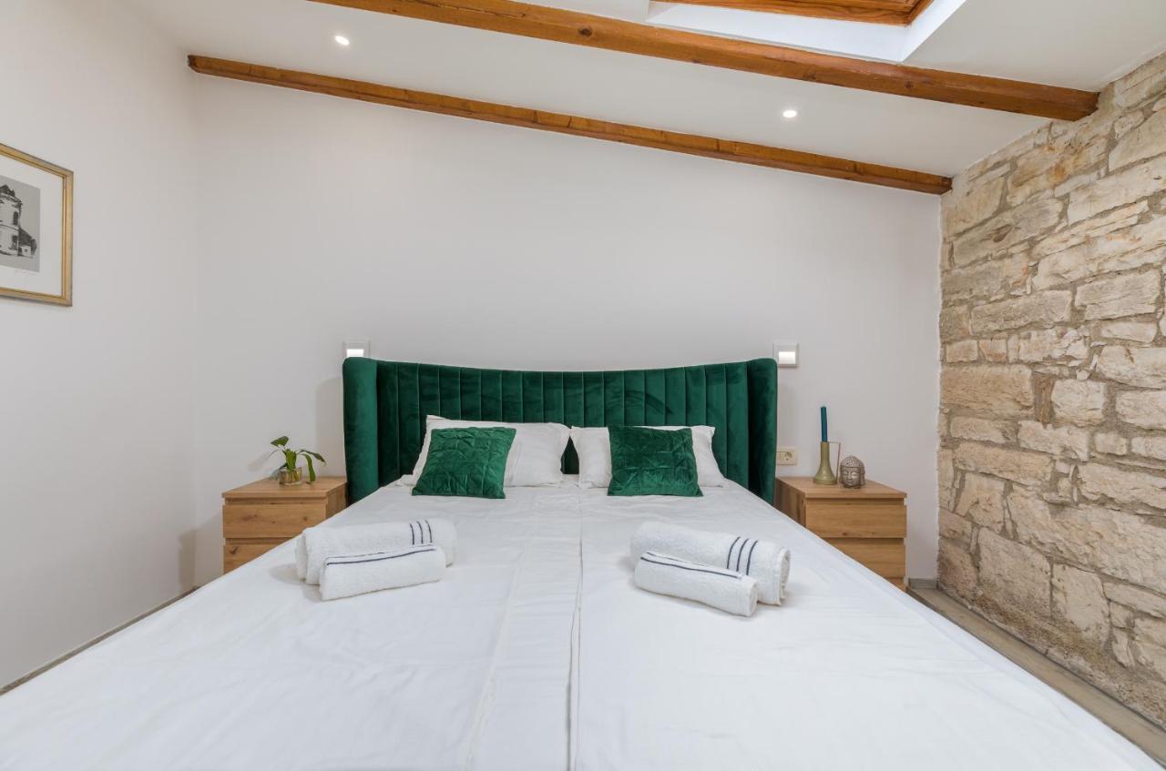 Apartment Augusto - Sea View Пула Екстериор снимка
