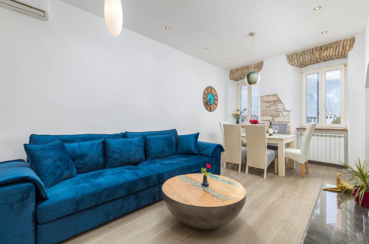 Apartment Augusto - Sea View Пула Екстериор снимка