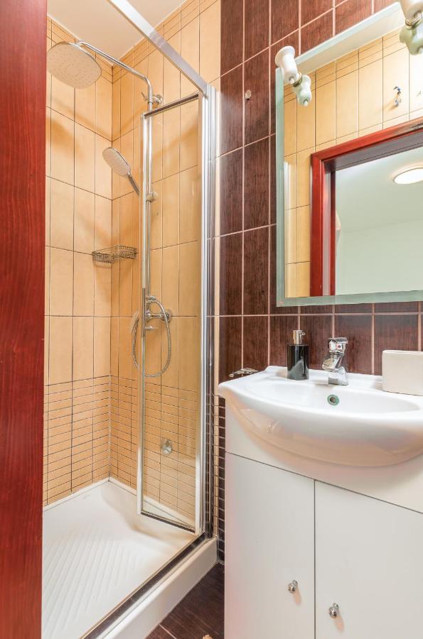 Apartment Augusto - Sea View Пула Екстериор снимка