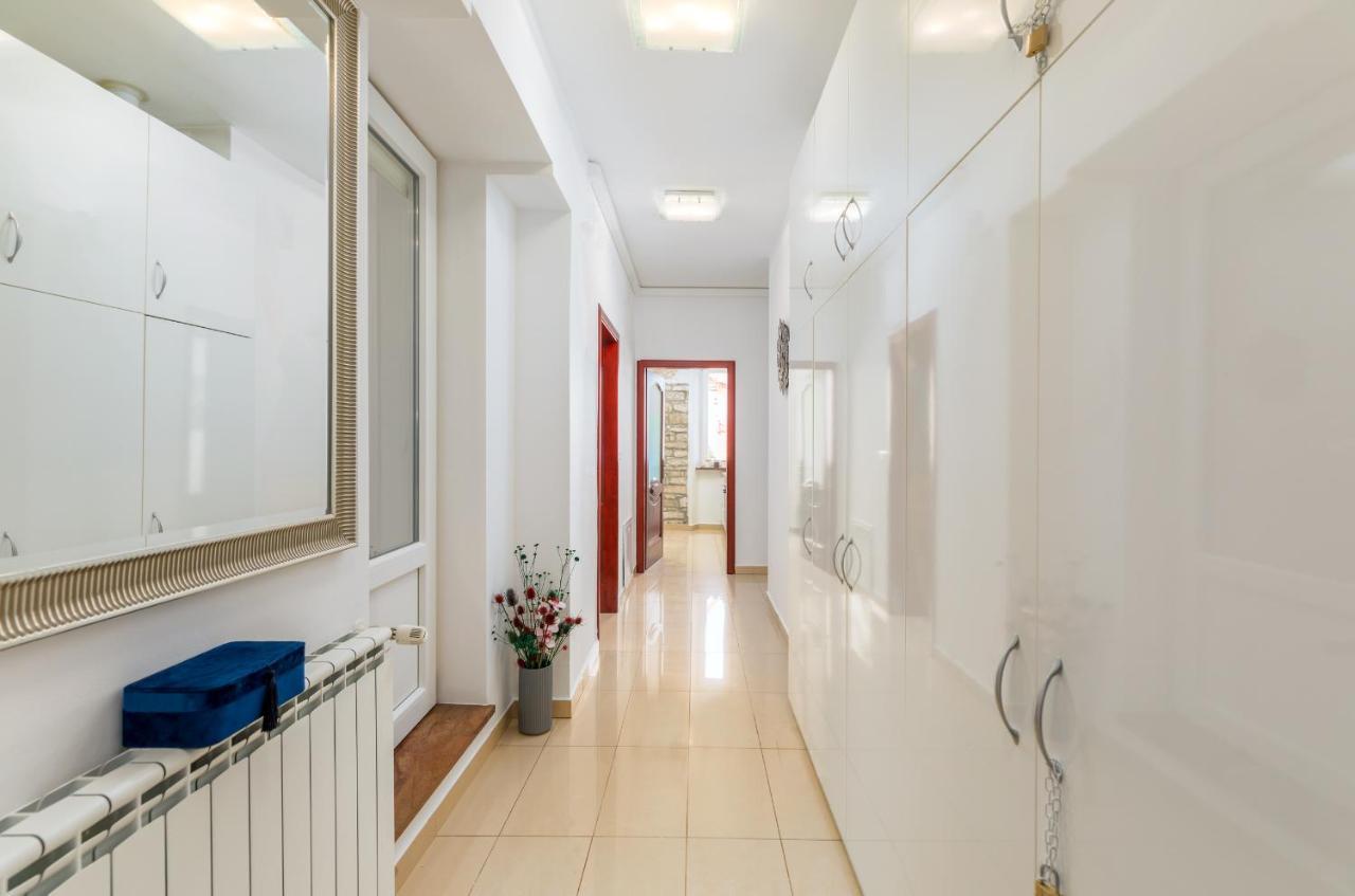 Apartment Augusto - Sea View Пула Екстериор снимка