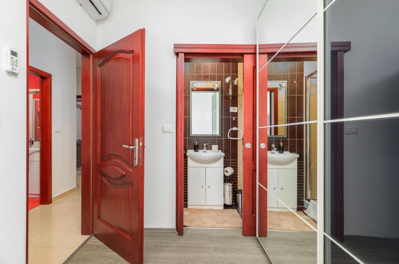 Apartment Augusto - Sea View Пула Екстериор снимка