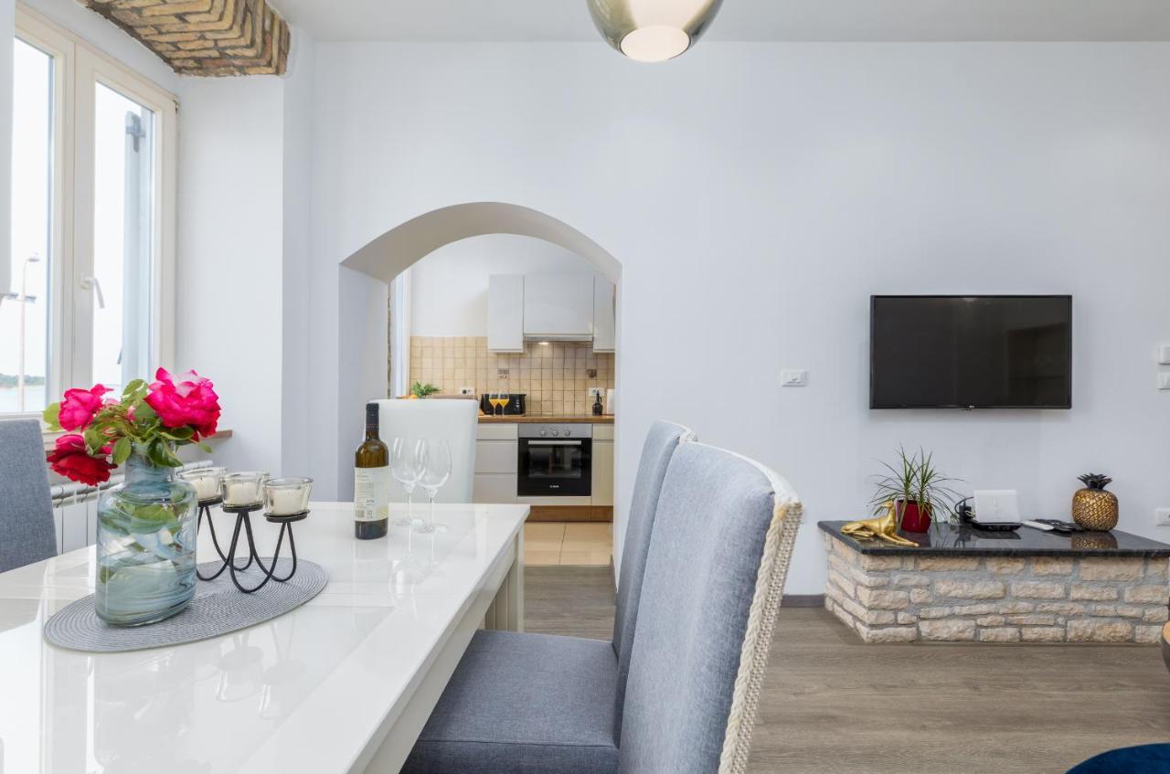 Apartment Augusto - Sea View Пула Екстериор снимка
