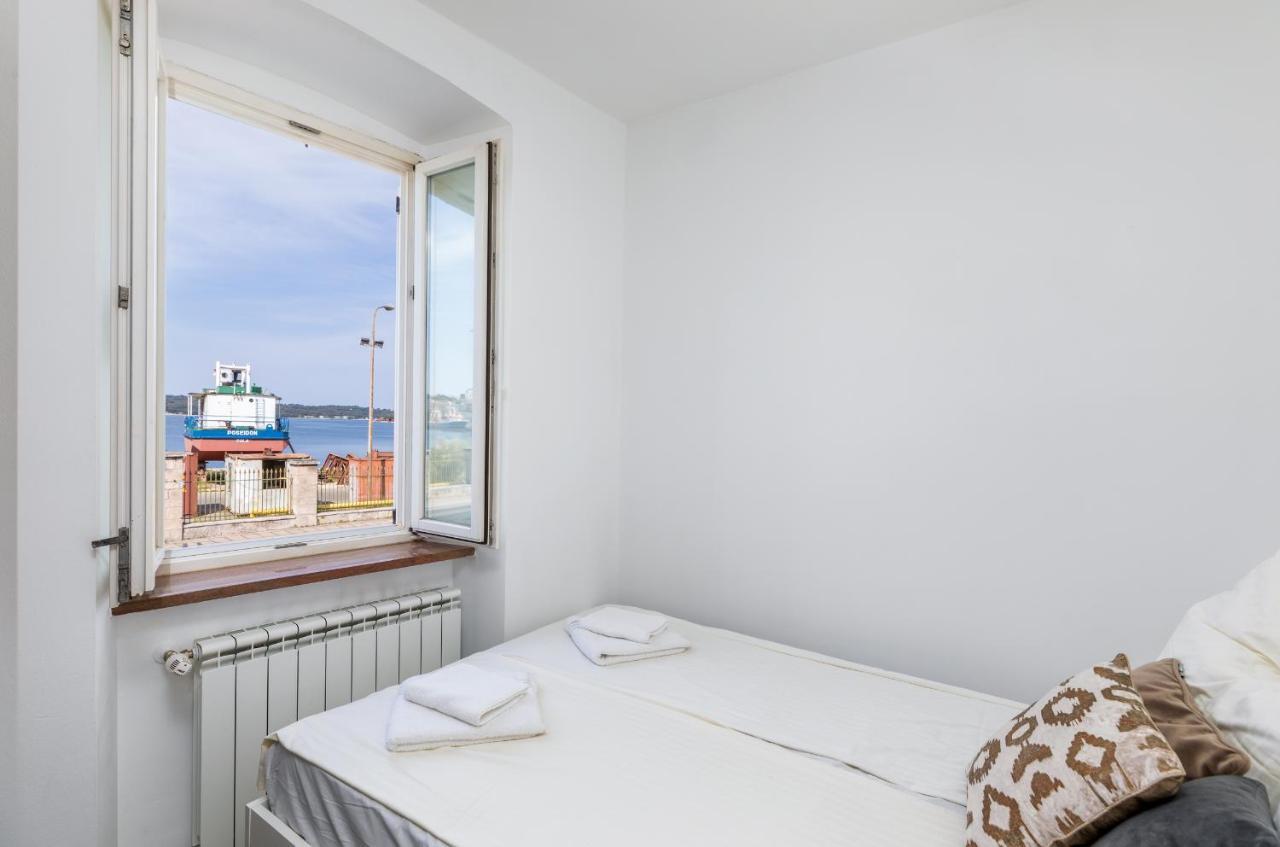 Apartment Augusto - Sea View Пула Екстериор снимка